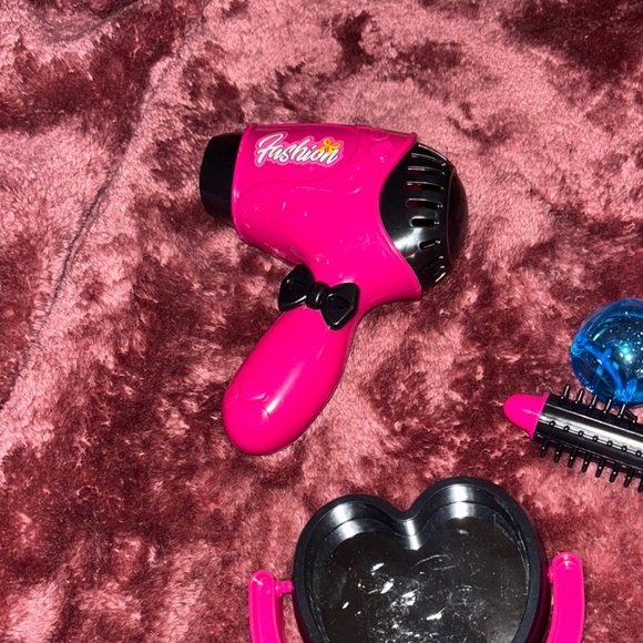 Pink and Blue Toy Hair Styling Set - Picture 6 of 7